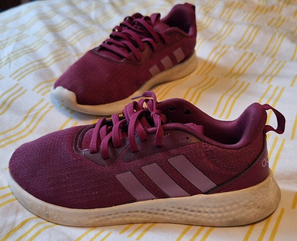 Adidas Girls Cloudfoam Puremotion Sneakers in Power Berry Purple Sz 2.5 Athletic